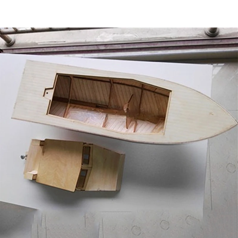 Zmontowany zestaw modeli łodzi – Model Kit Yacht recenzja i cena